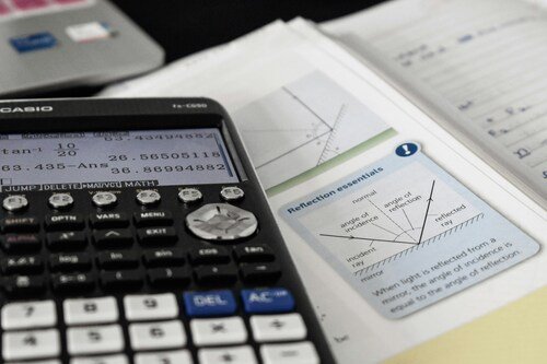 Linking Economics Questionbank Drills to Your IA Commentary